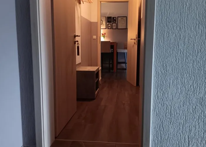 Mit 3 Schlafzimmern Im Vogtland דירה *